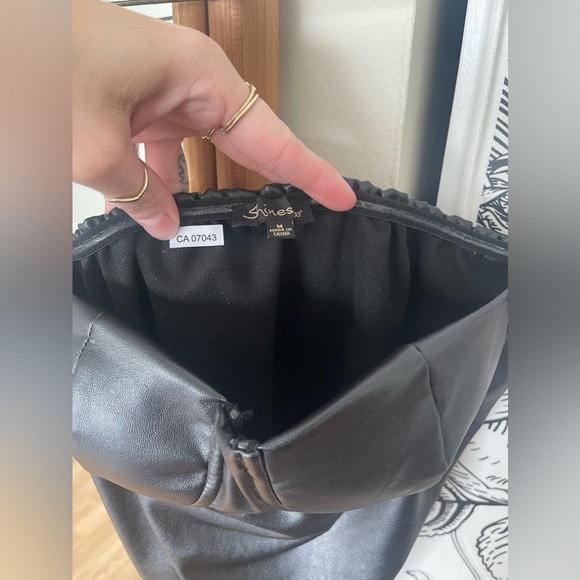 Shinestar strapless body suit - faux leather - Picture 2 of 5